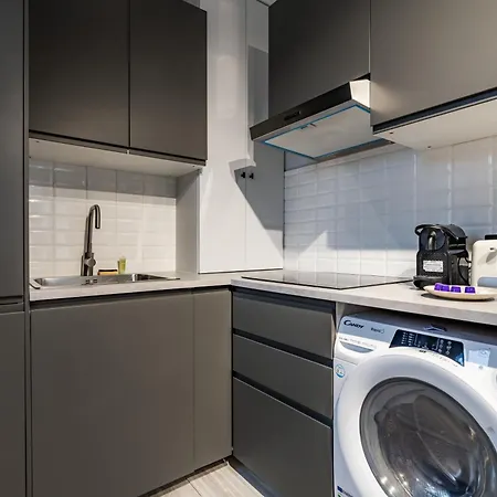 Lumineux Au Coeur De Centre Apartamento *